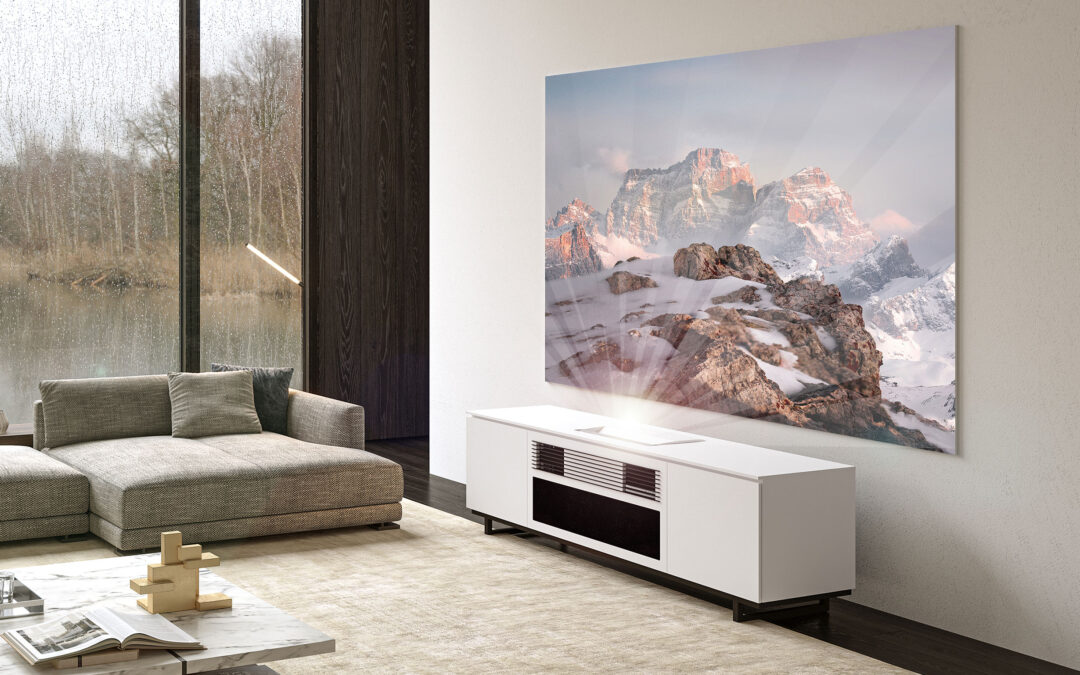 Salamander Designs kündigt bedeutende Erweiterungen seines branchenführenden Angebots an integrierten Schranklösungen mit den 4K-Smart-Laserprojektoren von Samsung an.