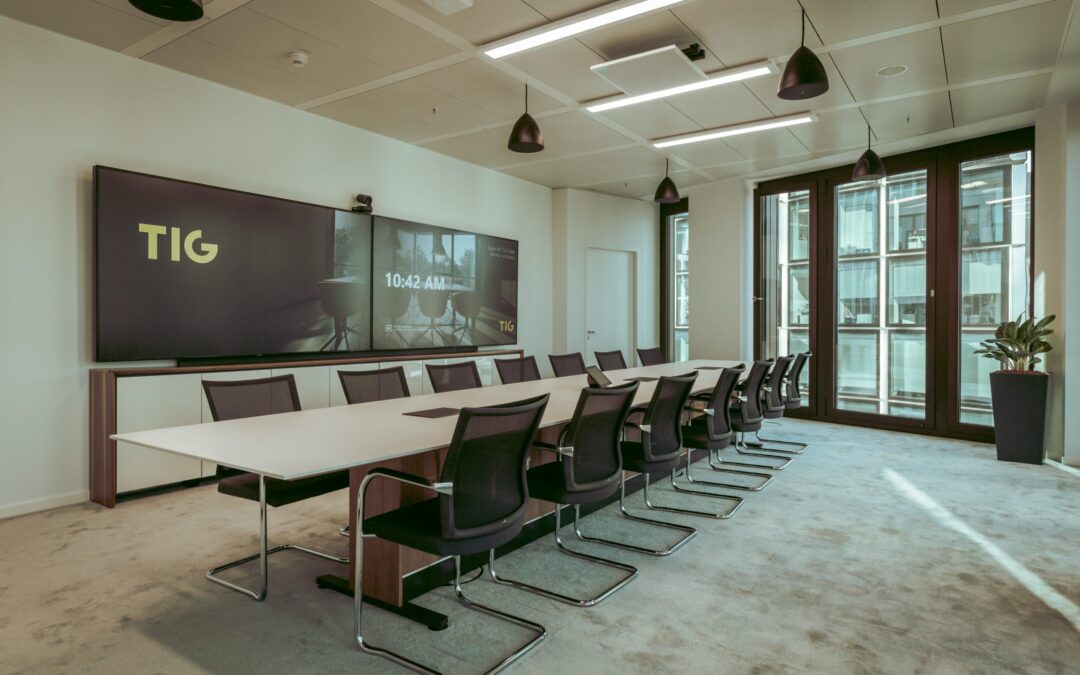 Salamander Designs kündigt weitere Expansion seiner globalen Präsenz mit umfassenden Produktpräsentationen in den neuen TIG Experience Spaces an