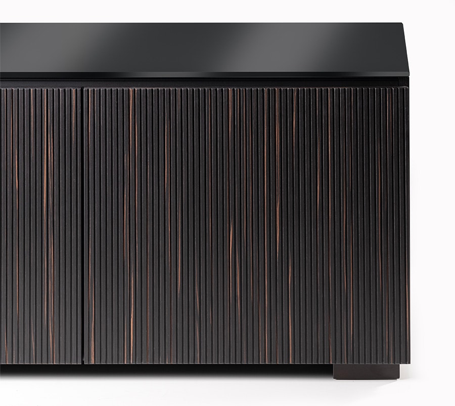 Ebony Maro with Black