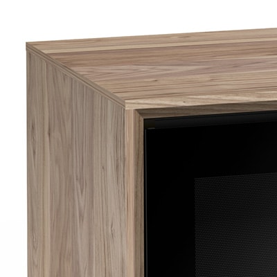 Naturwalnuss / schwarze Glastür